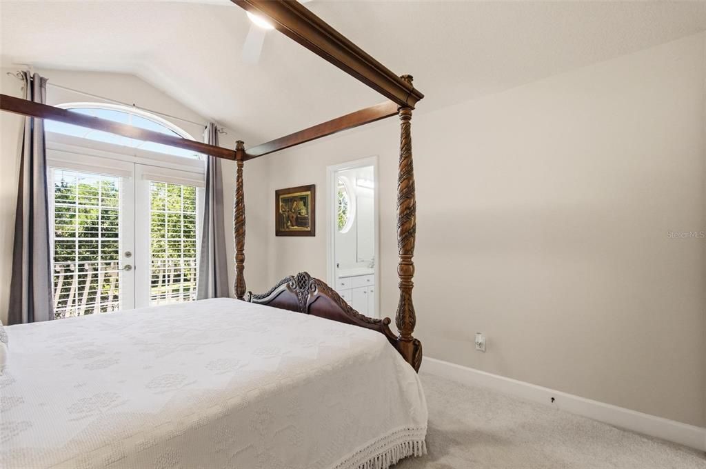 For Sale: $868,000 (4 beds, 2 baths, 3196 Square Feet)