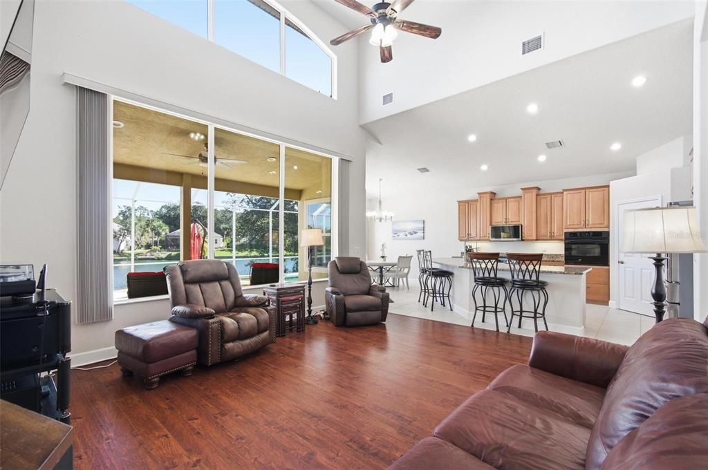 For Sale: $868,000 (4 beds, 2 baths, 3196 Square Feet)