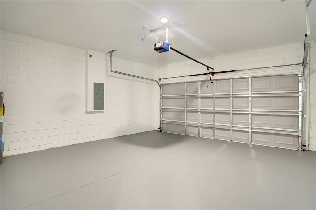 For Sale: $293,900 (4 beds, 2 baths, 1774 Square Feet)