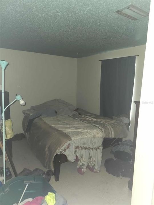 Active With Contract: $369,000 (6 beds, 0 baths, 1944 Square Feet)