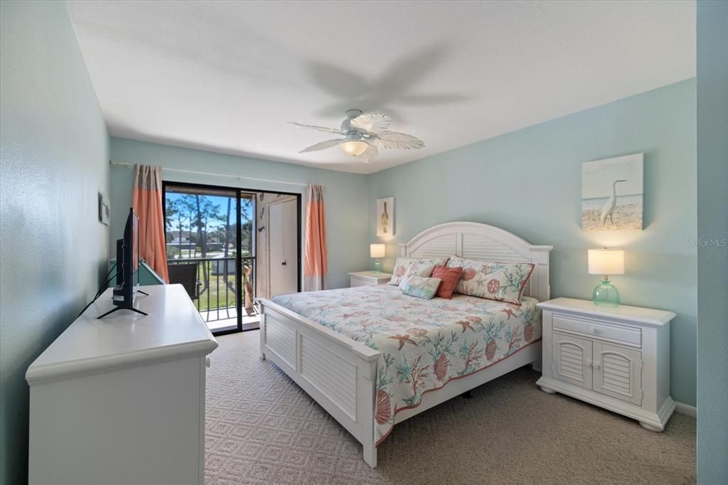 待售: $249,900 (2 贝兹, 2 浴室, 1041 平方英尺)