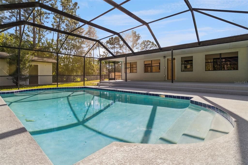 待售: $635,000 (4 贝兹, 2 浴室, 2379 平方英尺)