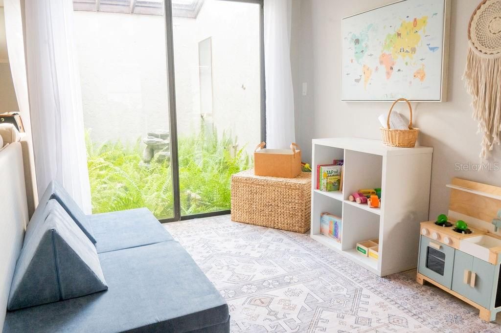 出租: $3,300 (2 贝兹, 2 浴室, 1630 平方英尺)