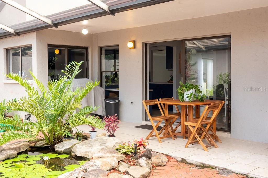 出租: $3,300 (2 贝兹, 2 浴室, 1630 平方英尺)