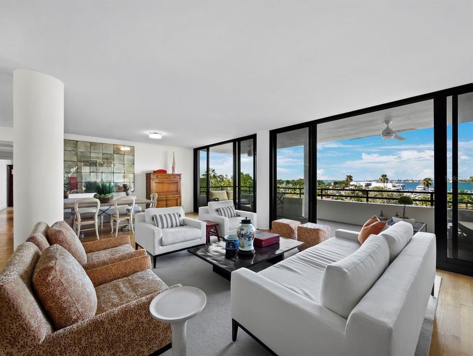 For Sale: $1,599,000 (2 beds, 2 baths, 2055 Square Feet)