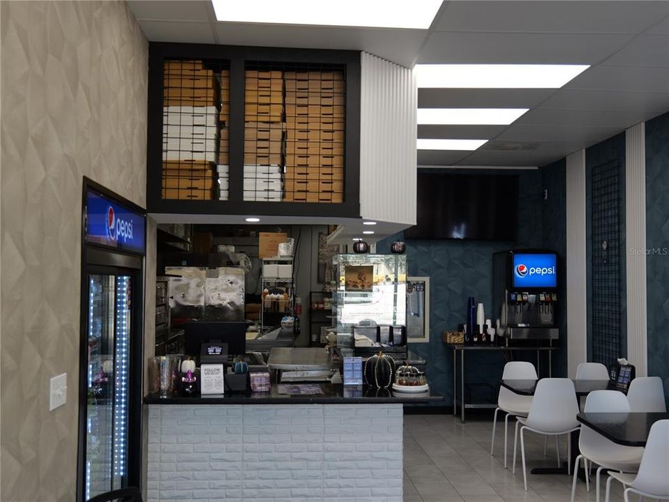 На продажу: $250,000 (0 спален, 0 ванн, 1260 Квадратных фут)