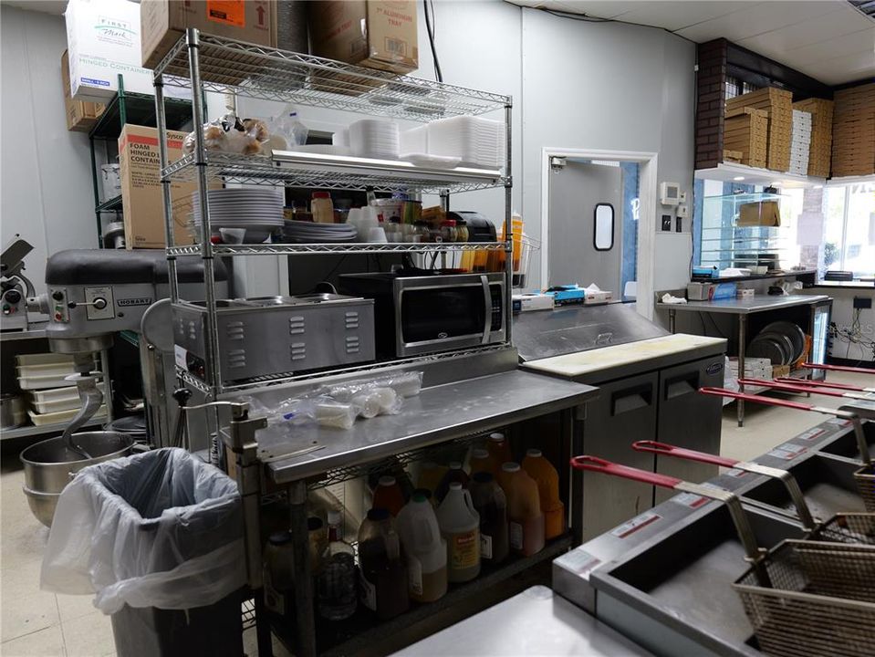 На продажу: $250,000 (0 спален, 0 ванн, 1260 Квадратных фут)