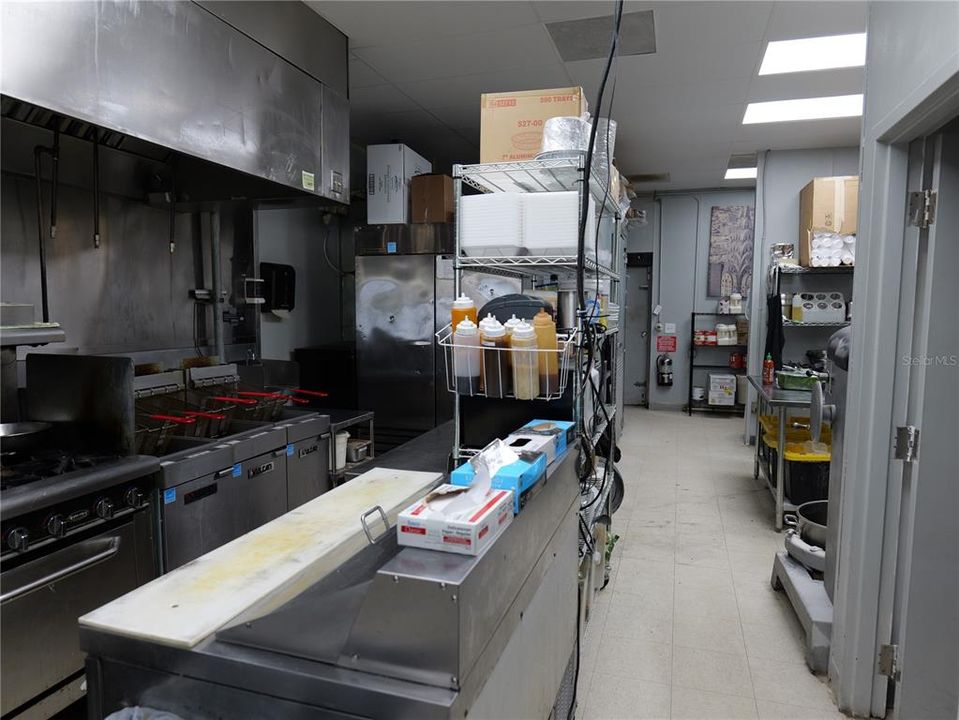 На продажу: $250,000 (0 спален, 0 ванн, 1260 Квадратных фут)