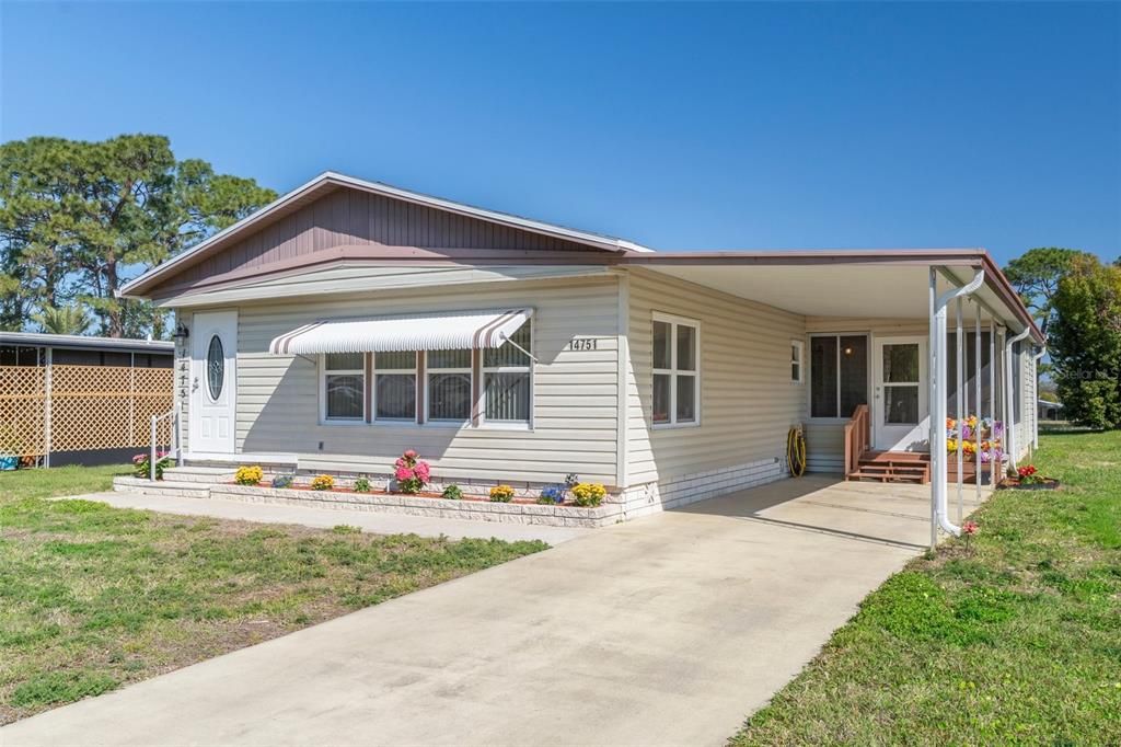 待售: $189,900 (2 贝兹, 2 浴室, 1200 平方英尺)