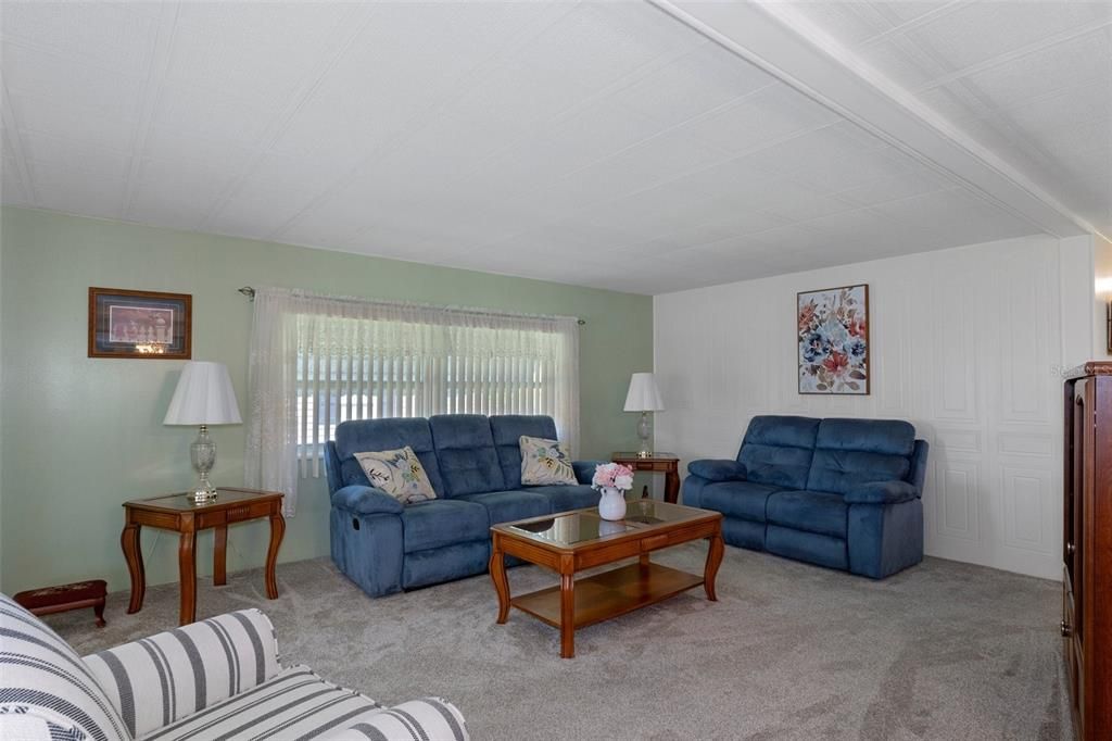 待售: $189,900 (2 贝兹, 2 浴室, 1200 平方英尺)