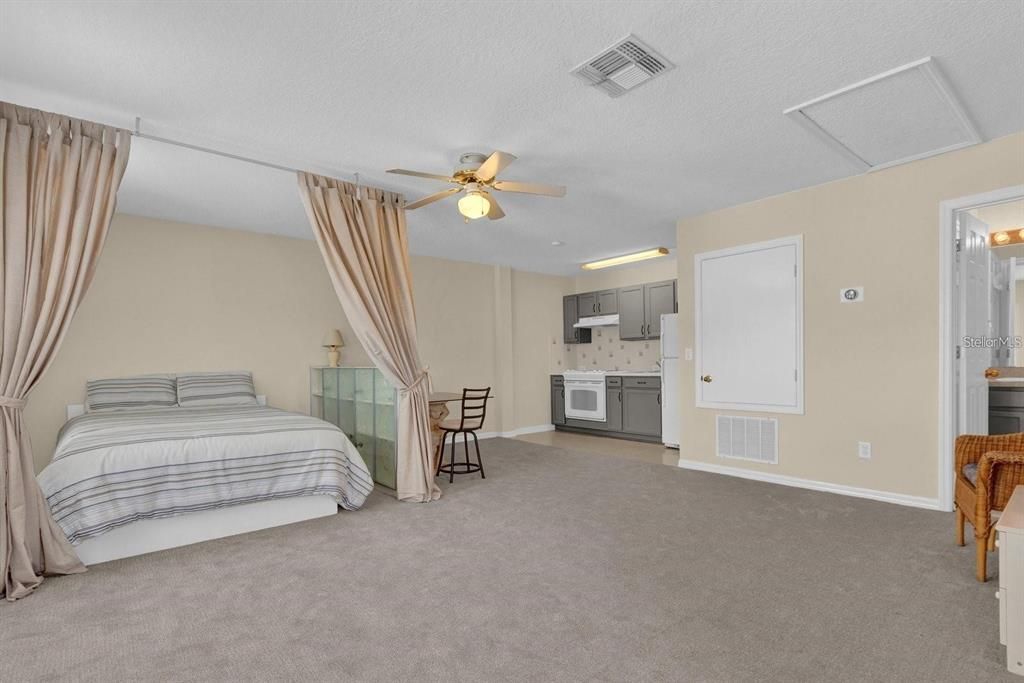 В аренду: $4,995 (4 спален, 3 ванн, 2435 Квадратных фут)