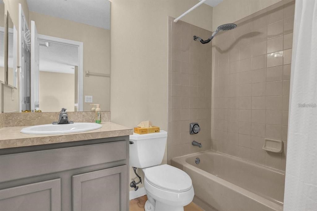 В аренду: $4,995 (4 спален, 3 ванн, 2435 Квадратных фут)