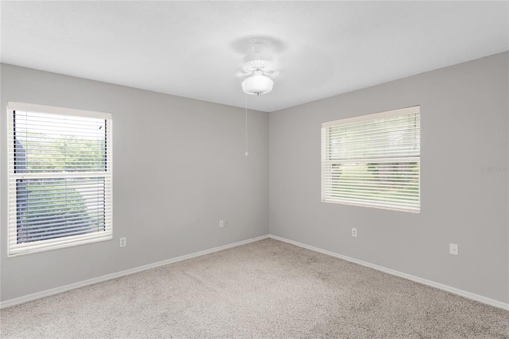 For Sale: $379,000 (3 beds, 2 baths, 1978 Square Feet)