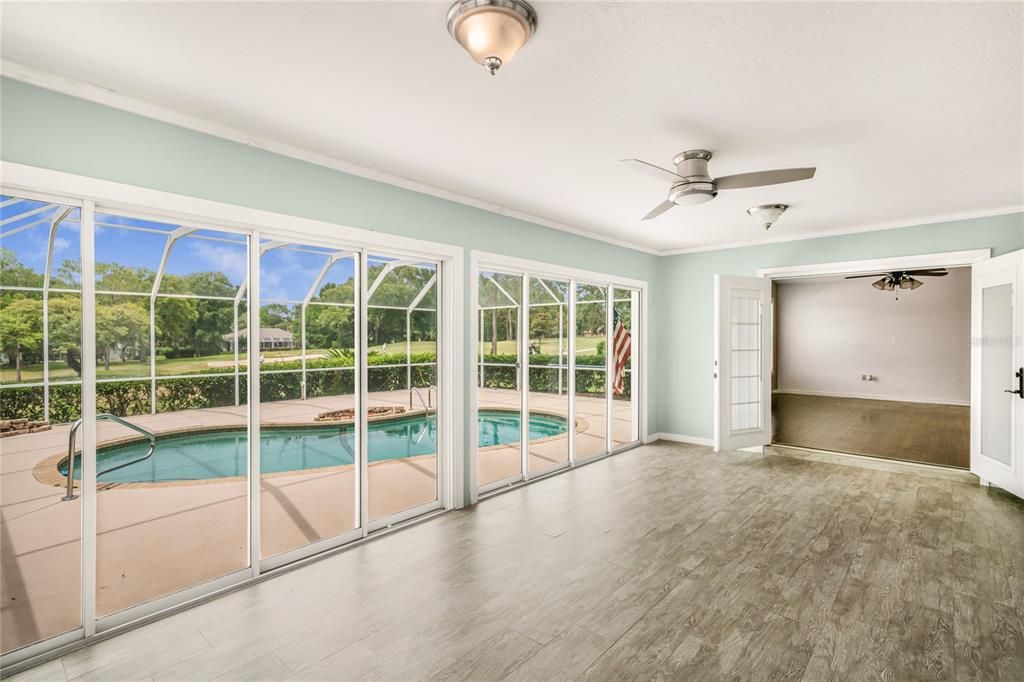 For Sale: $379,000 (3 beds, 2 baths, 1978 Square Feet)