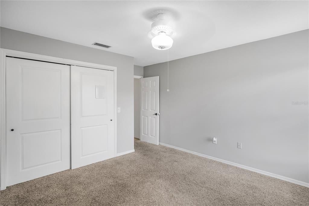 For Sale: $379,000 (3 beds, 2 baths, 1978 Square Feet)