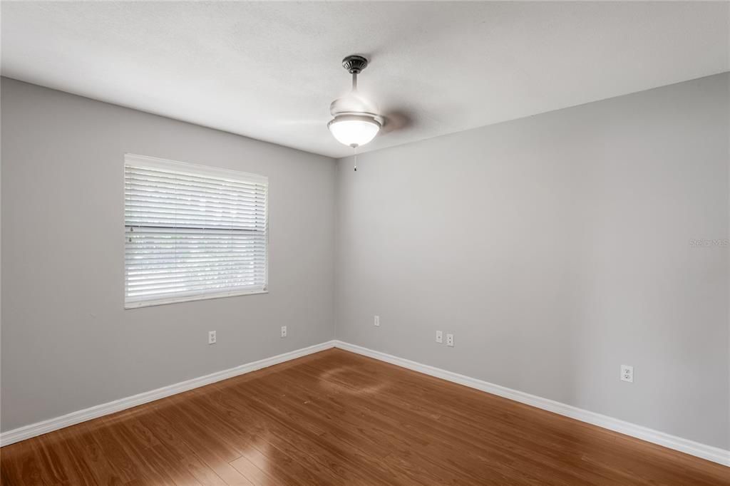 For Sale: $379,000 (3 beds, 2 baths, 1978 Square Feet)