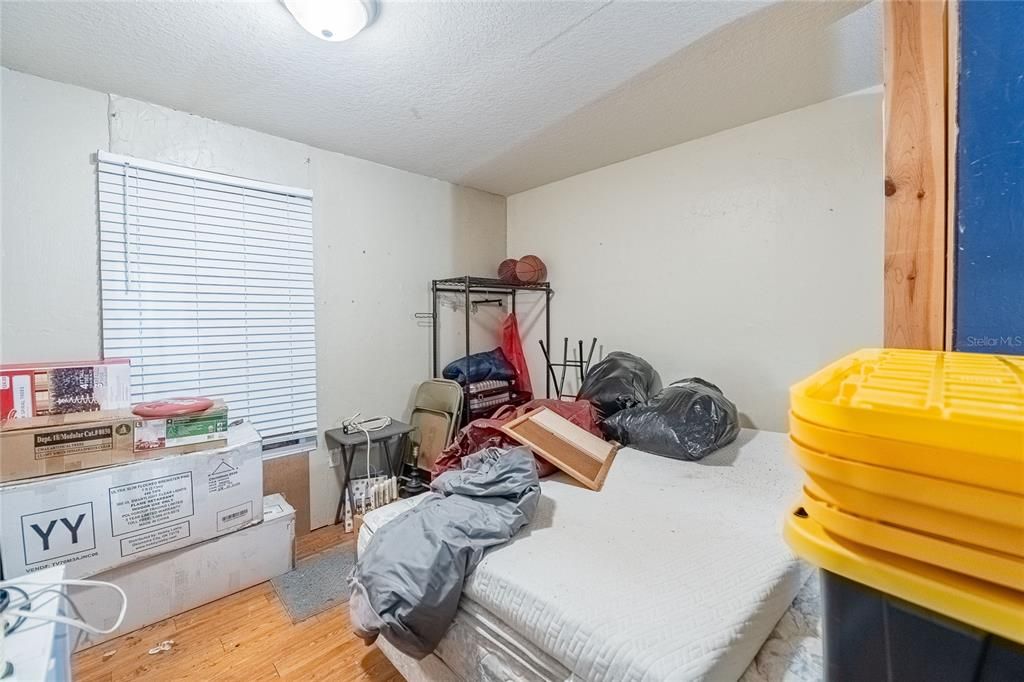 На продажу: $320,000 (3 спален, 2 ванн, 2434 Квадратных фут)