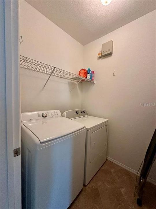 For Rent: $2,350 (2 beds, 2 baths, 1368 Square Feet)