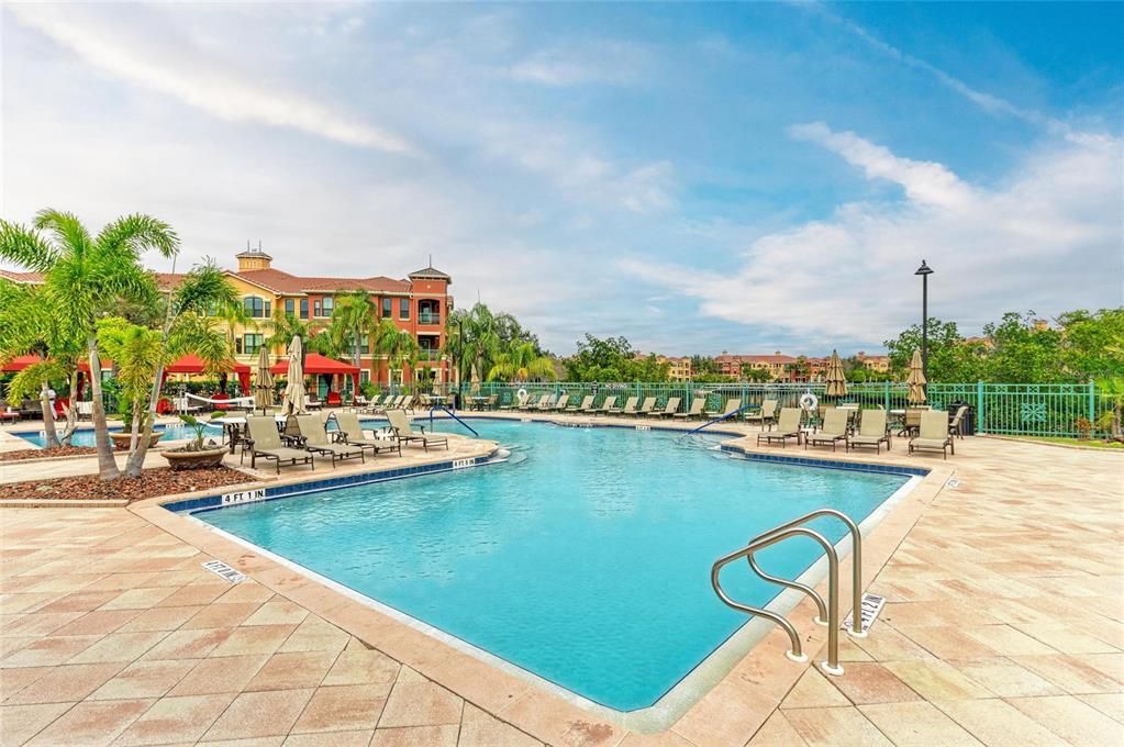 For Rent: $2,350 (2 beds, 2 baths, 1368 Square Feet)