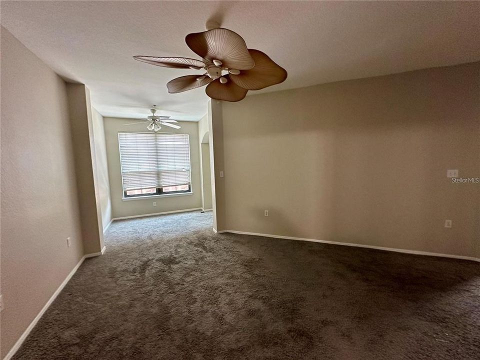 For Rent: $2,350 (2 beds, 2 baths, 1368 Square Feet)