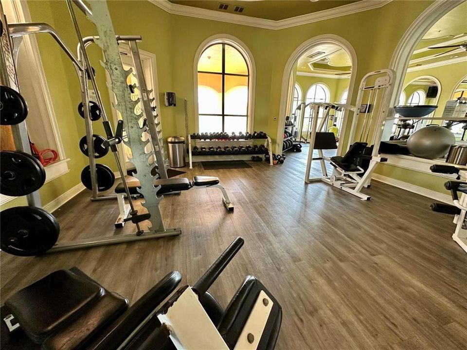 For Rent: $2,350 (2 beds, 2 baths, 1368 Square Feet)