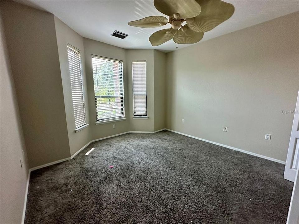 For Rent: $2,350 (2 beds, 2 baths, 1368 Square Feet)