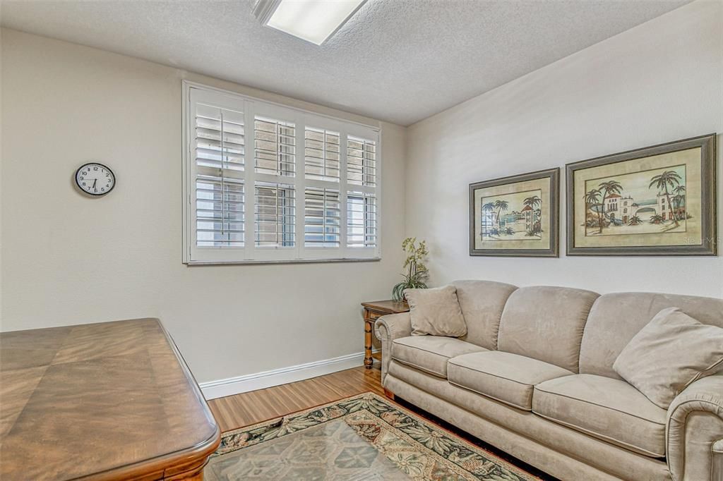 For Sale: $1,525,000 (3 beds, 2 baths, 1746 Square Feet)