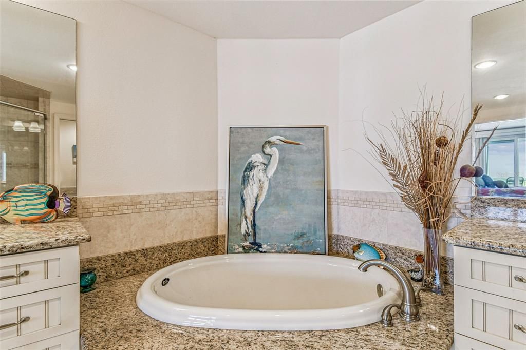 For Sale: $1,525,000 (3 beds, 2 baths, 1746 Square Feet)