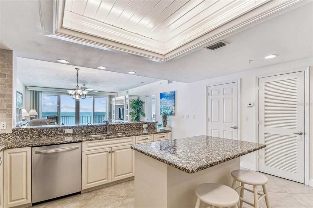 For Sale: $1,525,000 (3 beds, 2 baths, 1746 Square Feet)