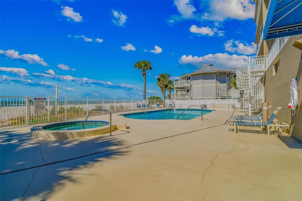 For Sale: $1,525,000 (3 beds, 2 baths, 1746 Square Feet)