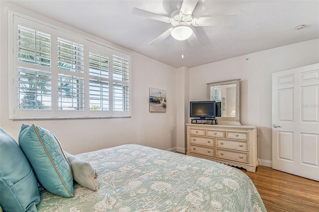 For Sale: $1,525,000 (3 beds, 2 baths, 1746 Square Feet)