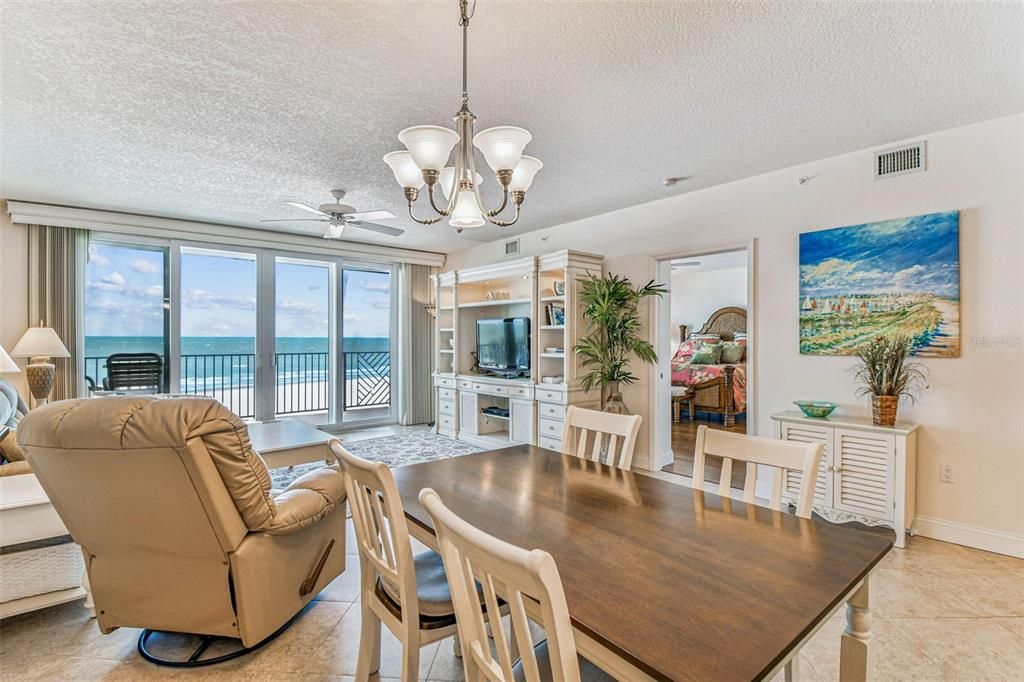 For Sale: $1,525,000 (3 beds, 2 baths, 1746 Square Feet)