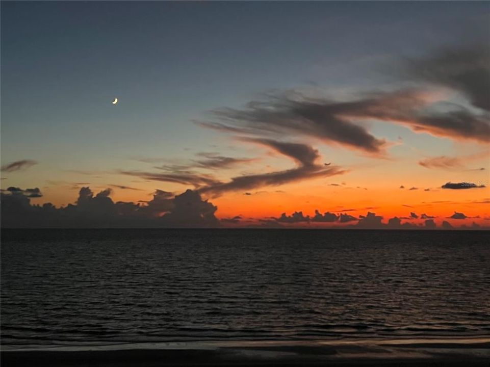 For Sale: $1,525,000 (3 beds, 2 baths, 1746 Square Feet)