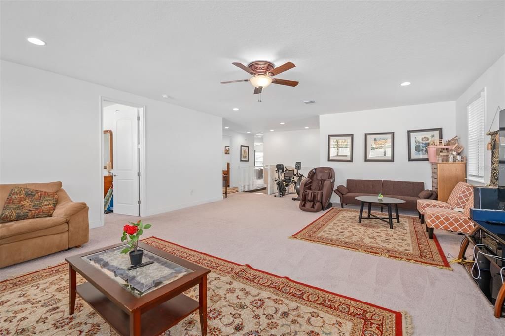 待售: $1,349,000 (5 贝兹, 5 浴室, 4238 平方英尺)