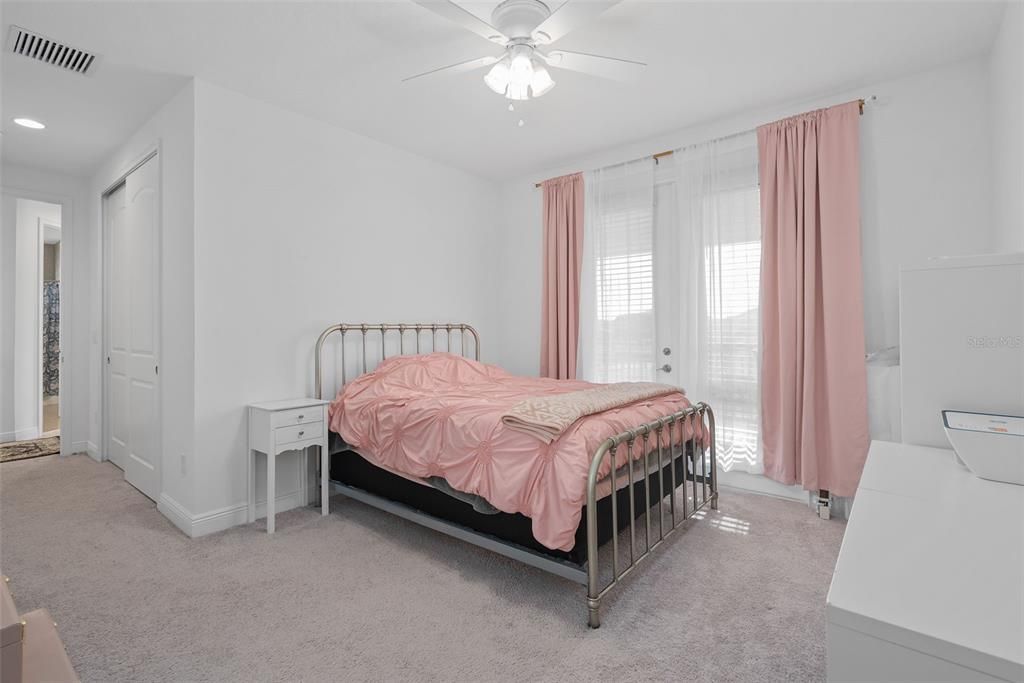 待售: $1,349,000 (5 贝兹, 5 浴室, 4238 平方英尺)