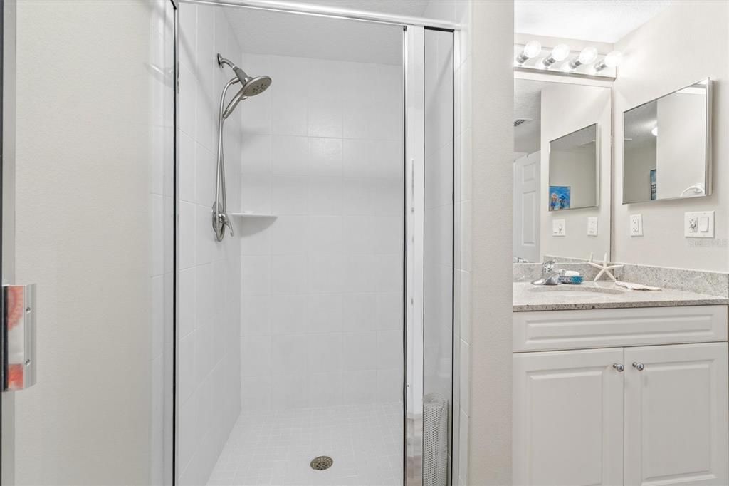 На продажу: $519,900 (3 спален, 2 ванн, 1455 Квадратных фут)