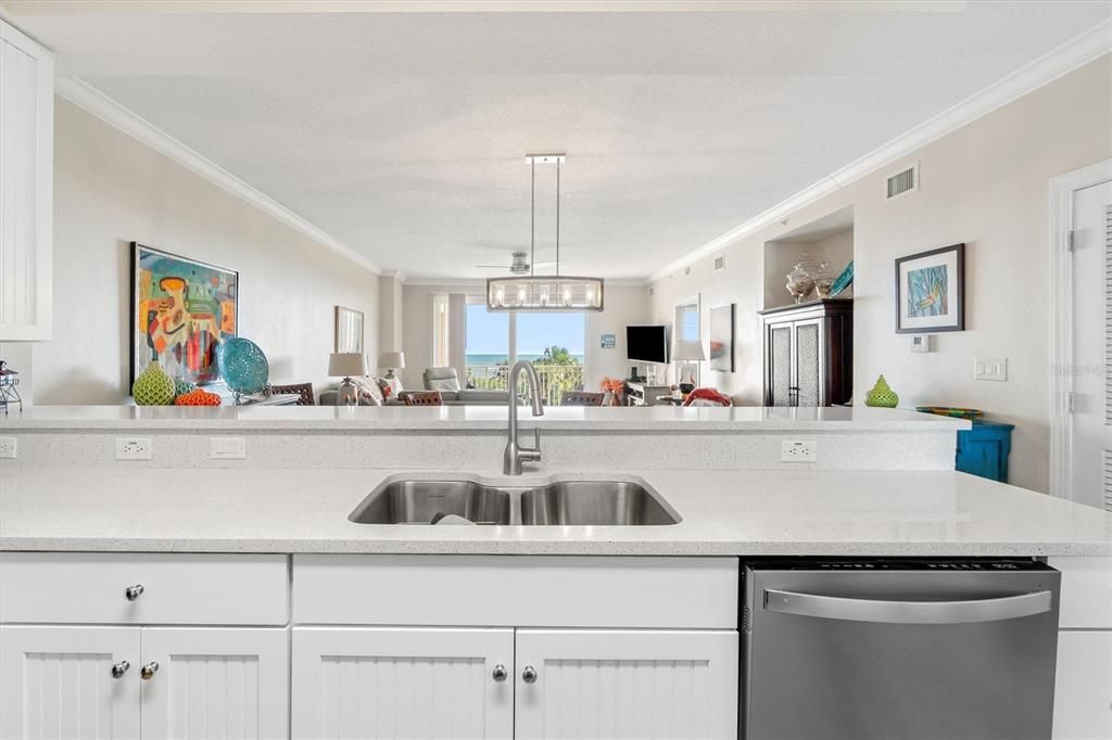 На продажу: $519,900 (3 спален, 2 ванн, 1455 Квадратных фут)