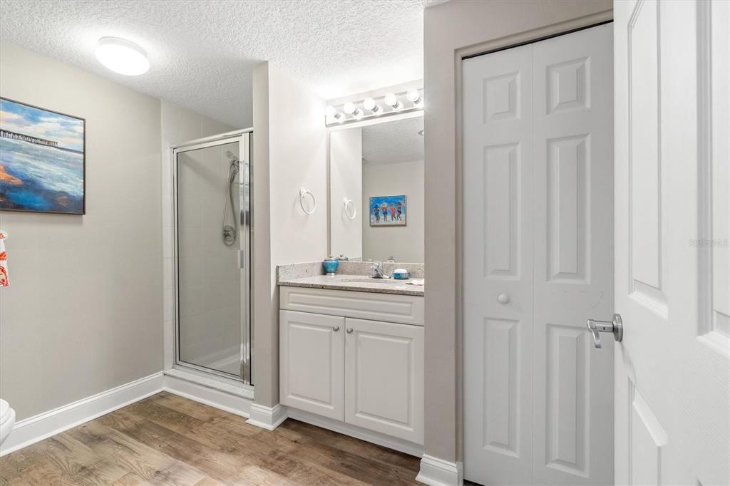 На продажу: $519,900 (3 спален, 2 ванн, 1455 Квадратных фут)