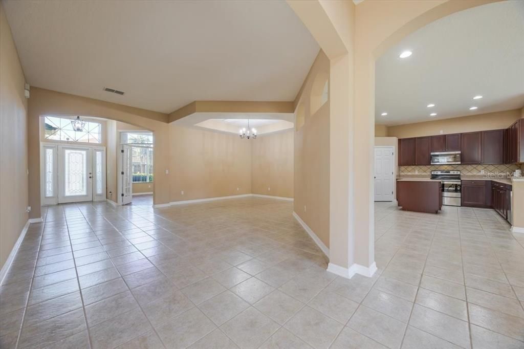 На продажу: $699,000 (4 спален, 3 ванн, 2930 Квадратных фут)