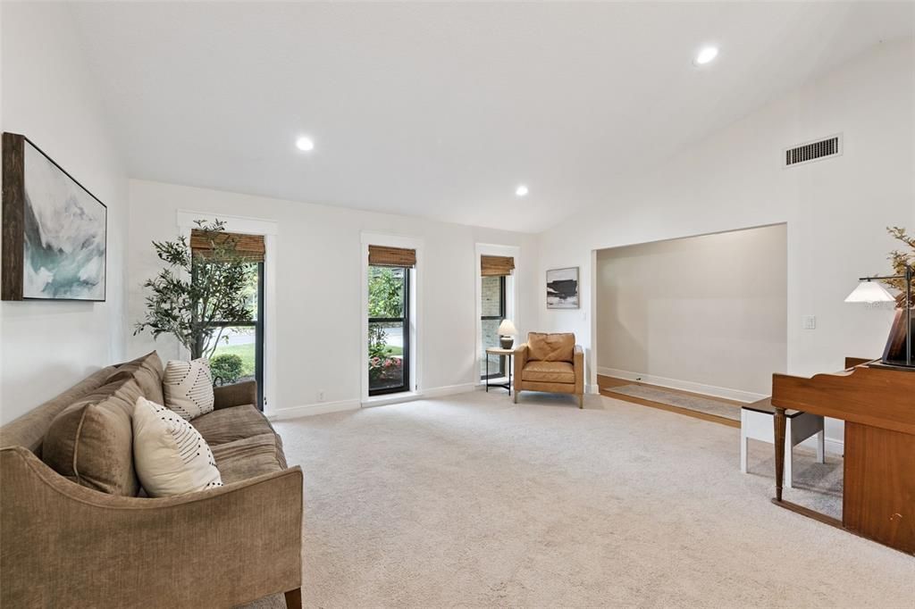 For Sale: $689,000 (4 beds, 2 baths, 2824 Square Feet)