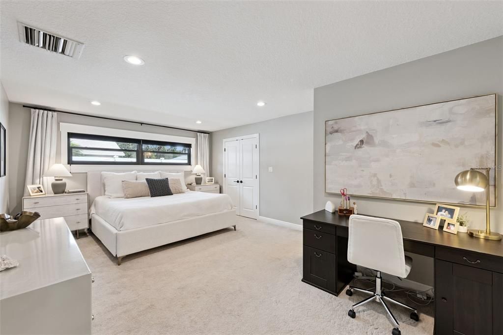 For Sale: $689,000 (4 beds, 2 baths, 2824 Square Feet)