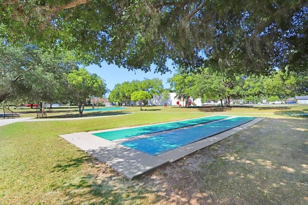 For Sale: $399,999 (3 beds, 2 baths, 1518 Square Feet)