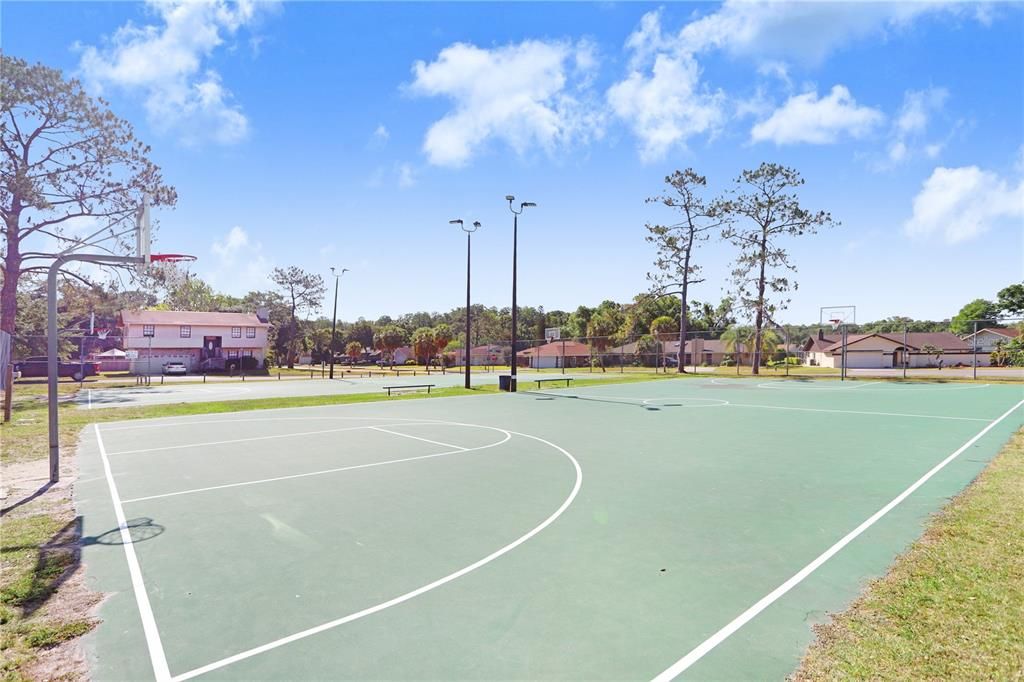 For Sale: $399,999 (3 beds, 2 baths, 1518 Square Feet)