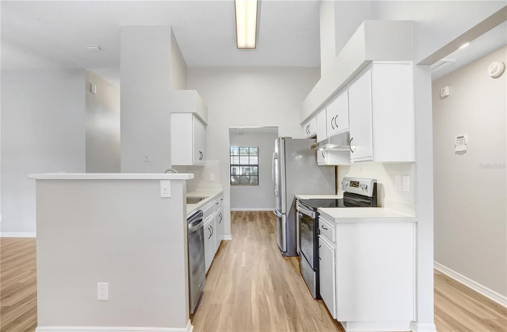 For Sale: $399,999 (3 beds, 2 baths, 1518 Square Feet)