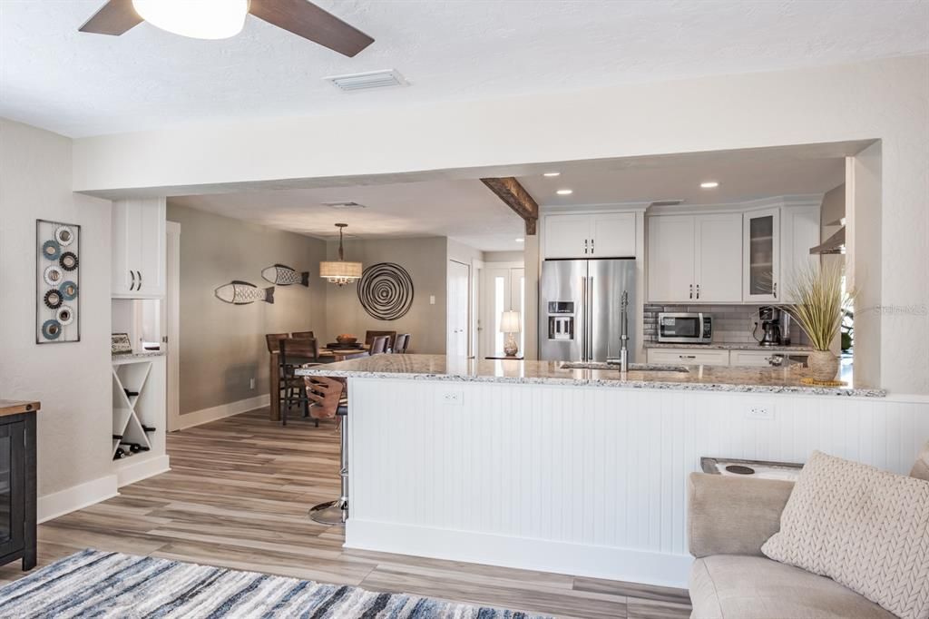 待售: $1,150,000 (2 贝兹, 2 浴室, 1786 平方英尺)