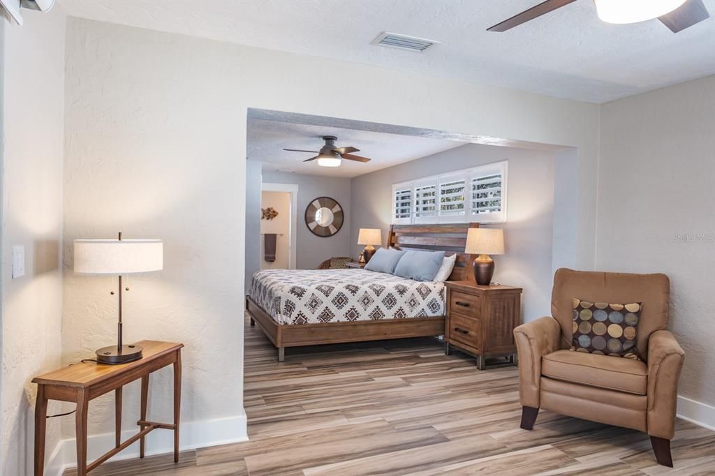 待售: $1,150,000 (2 贝兹, 2 浴室, 1786 平方英尺)