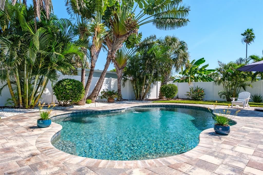 待售: $1,150,000 (2 贝兹, 2 浴室, 1786 平方英尺)