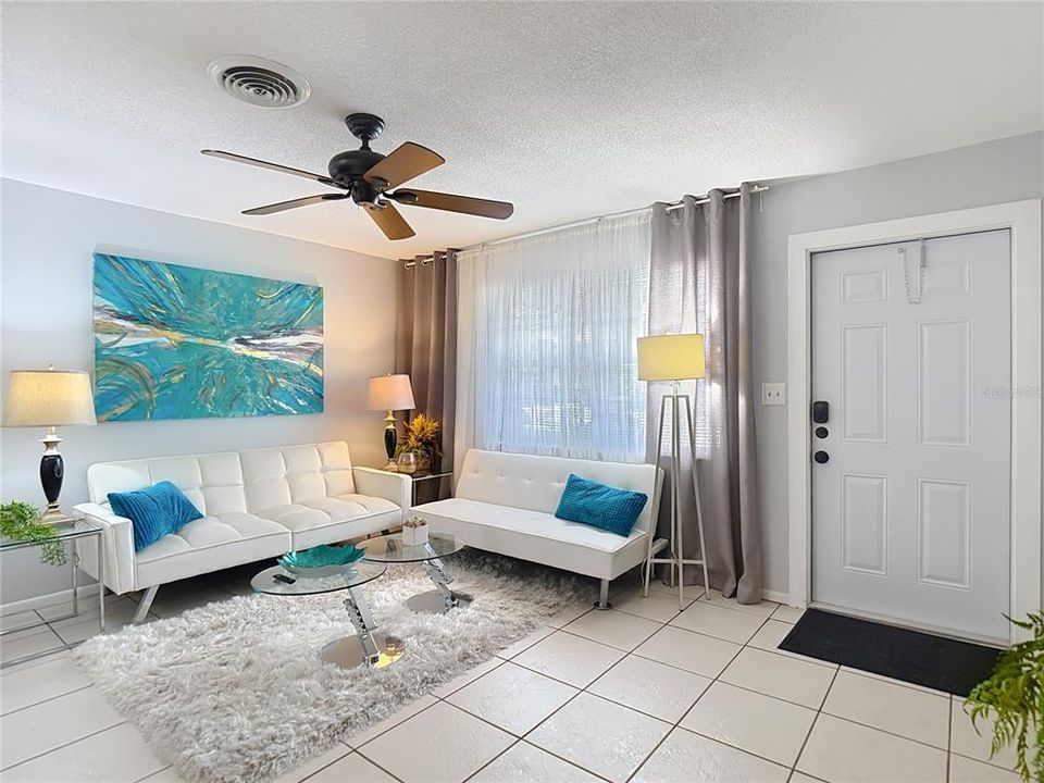 En Renta: $2,100 (1 camas, 1 baños, 750 Pies cuadrados)