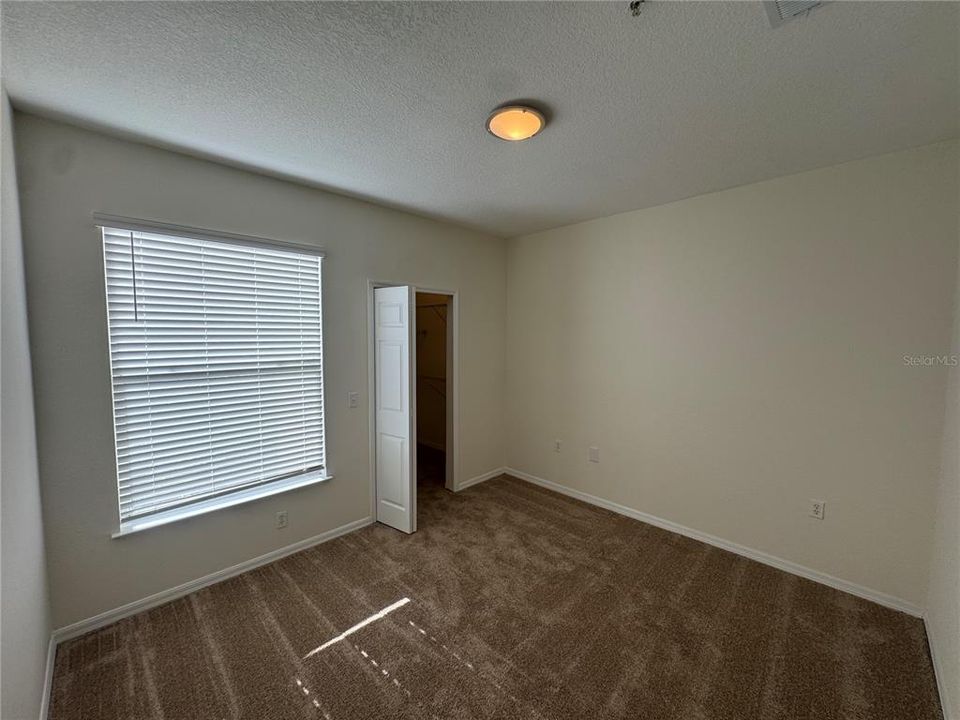 For Rent: $1,525 (2 beds, 1 baths, 898 Square Feet)