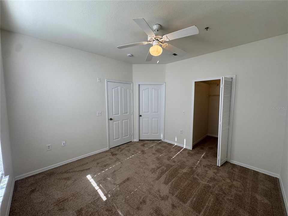 For Rent: $1,525 (2 beds, 1 baths, 898 Square Feet)